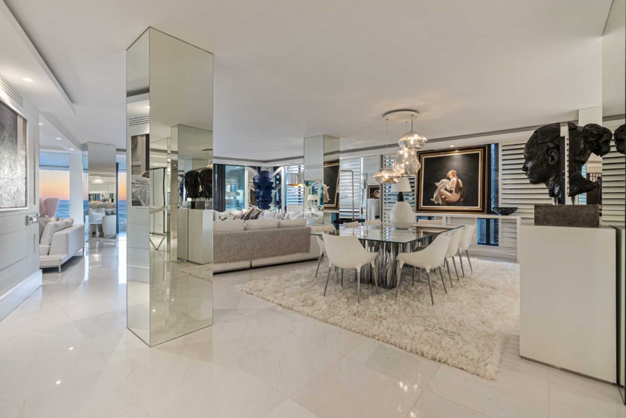 4 Bedroom Property for Sale in Clifton Western Cape